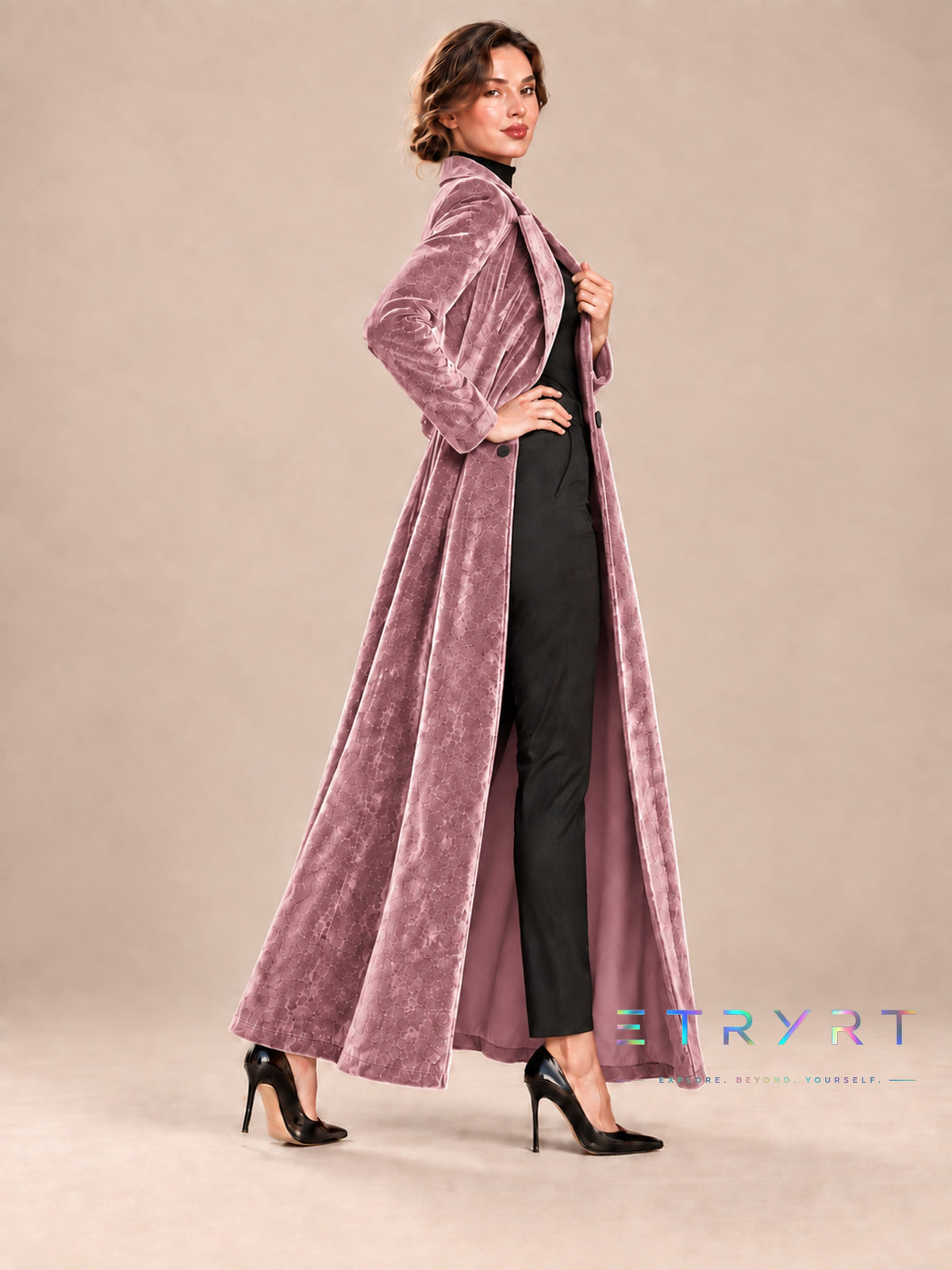 Beatrice | Cappotto ampio in velluto aperto