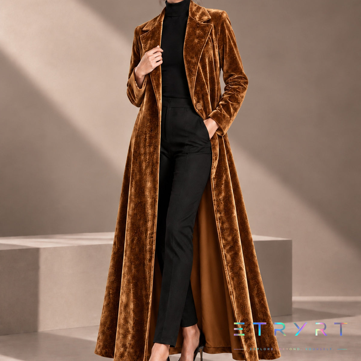 Beatrice | Cappotto ampio in velluto aperto