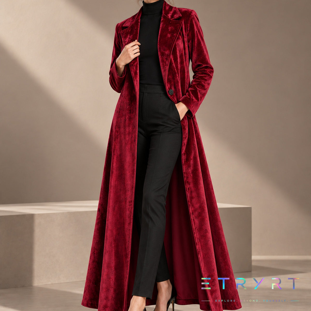 Beatrice | Cappotto ampio in velluto aperto