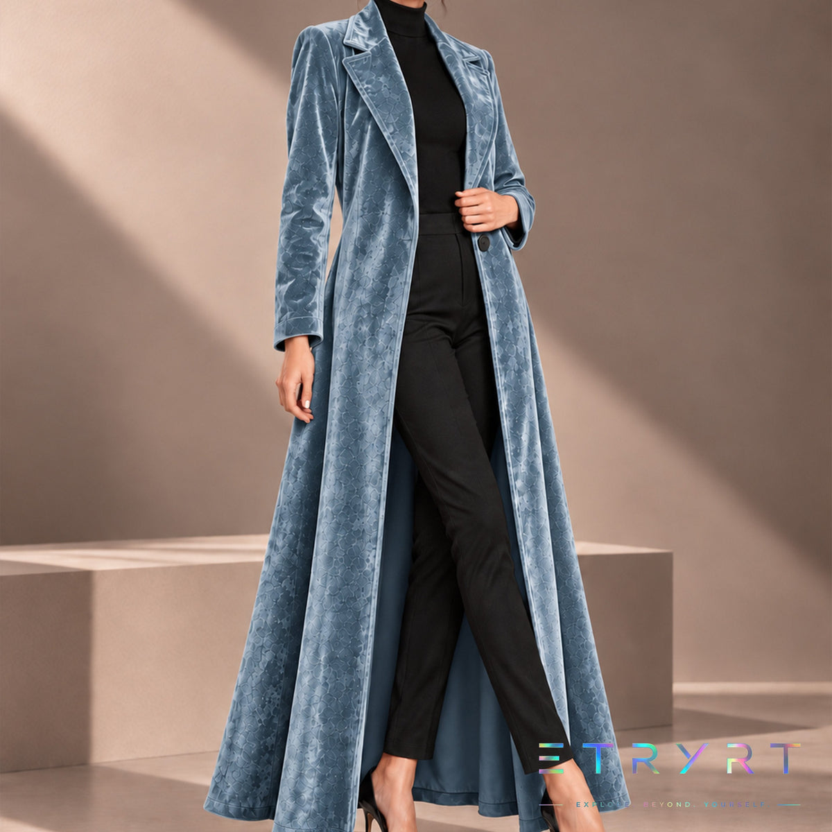 Beatrice | Cappotto ampio in velluto aperto