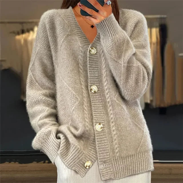 Cardigan Donna Lena – Cardigan Morbido con Bottoni e Maniche Lunghe Eleganti