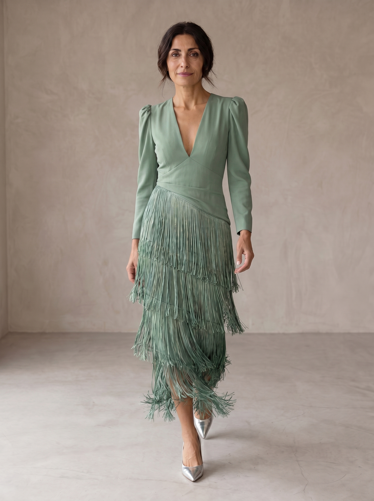 Chiara | Vestito Elegante con Maniche a Frange