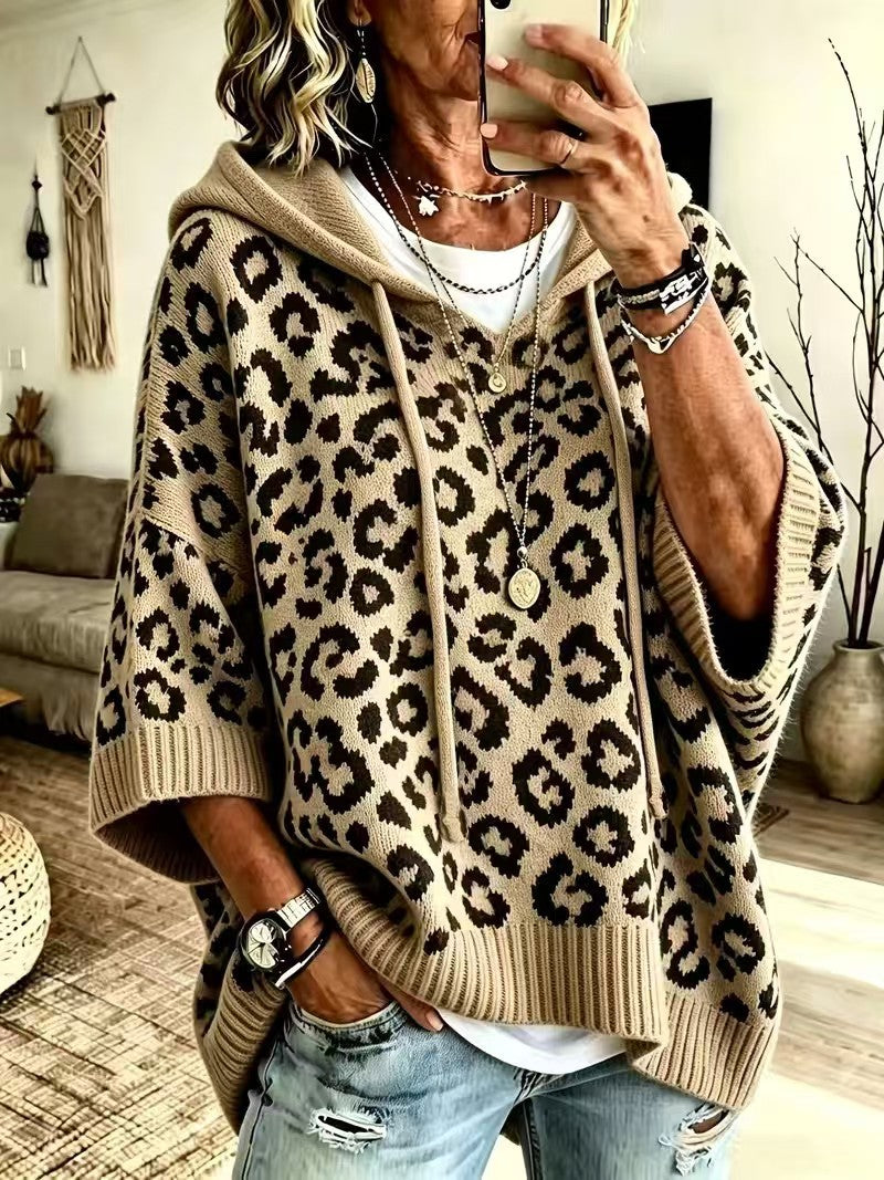 Maya™ | Felpa con cappuccio lavorata a maglia leopardata, comoda e casual